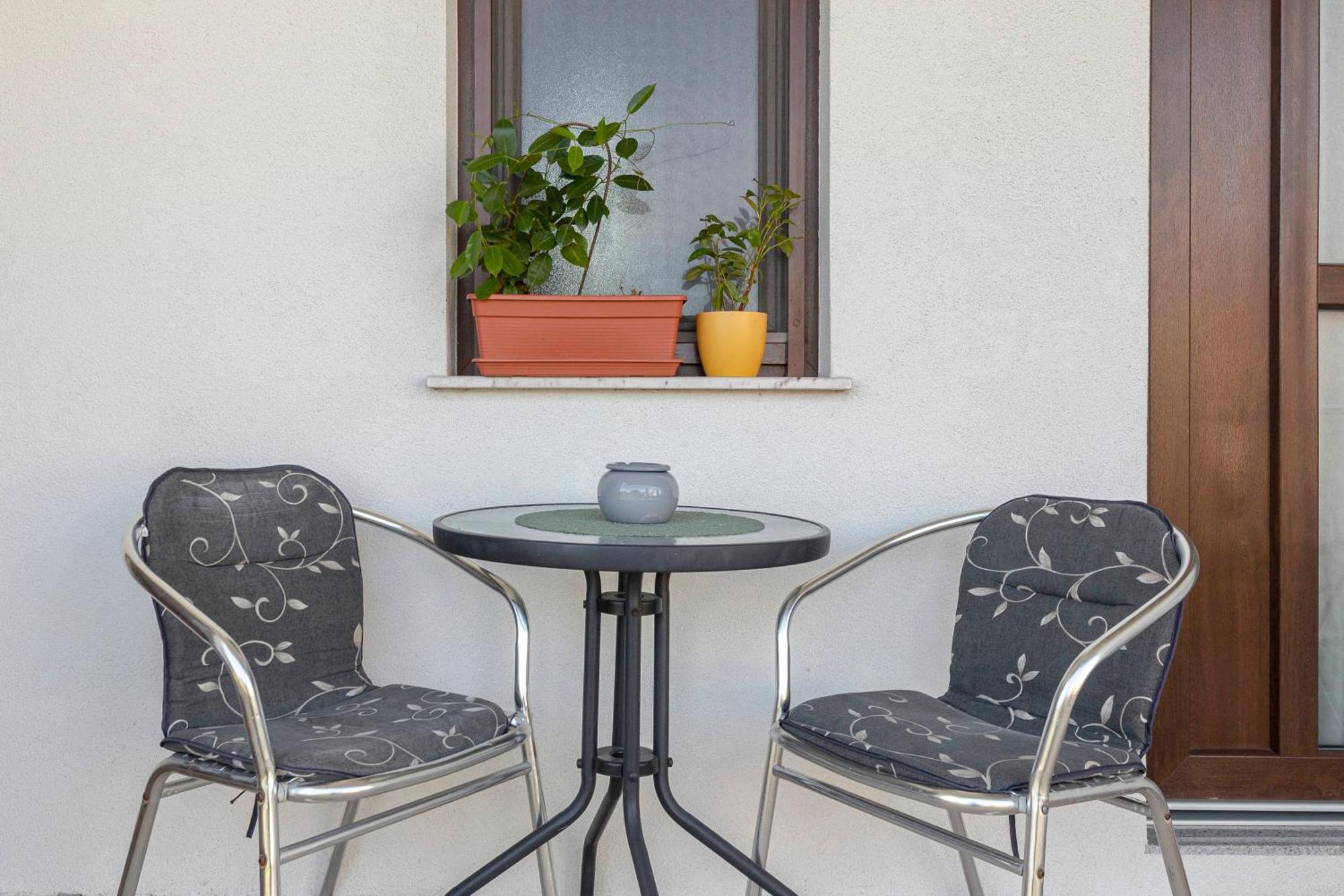 Apartma Vesna Копер Экстерьер фото