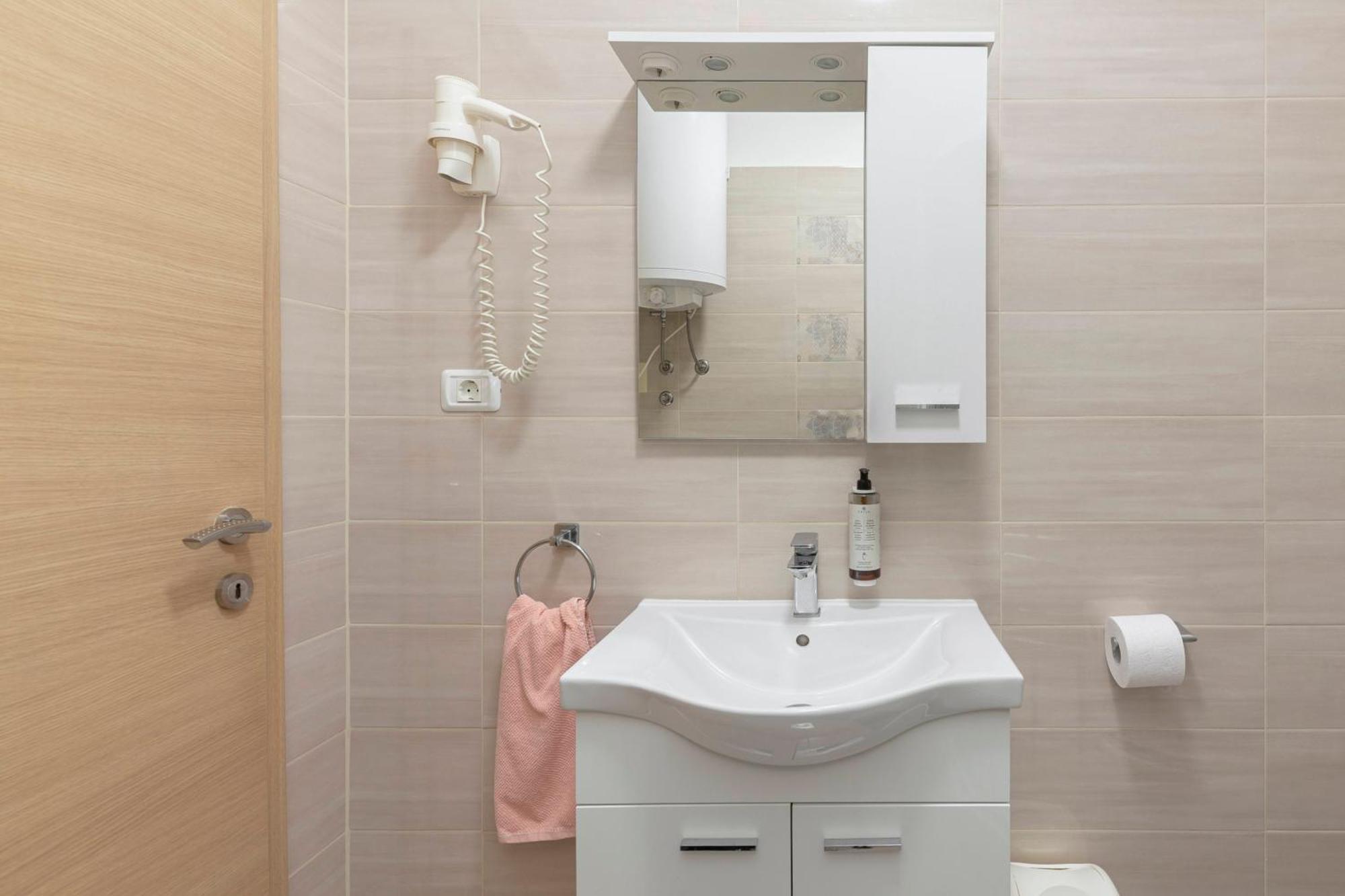 Apartma Vesna Копер Экстерьер фото