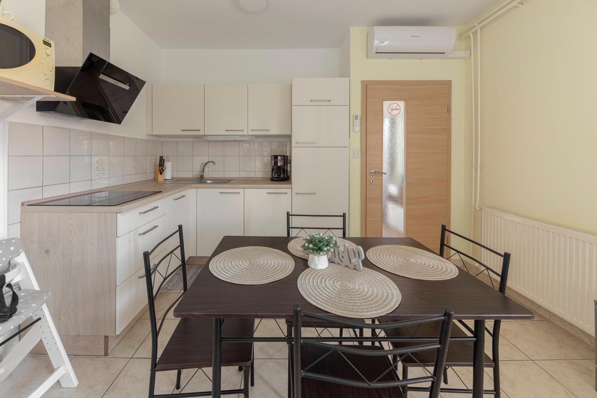 Apartma Vesna Копер Экстерьер фото