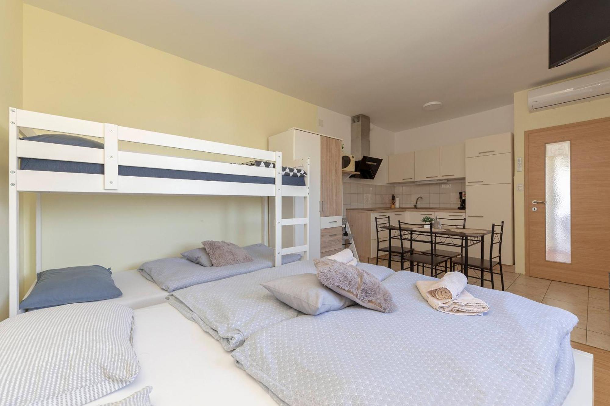 Apartma Vesna Копер Экстерьер фото